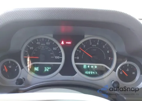 2008 Jeep Wrangler Unlimited Sahara from USA, damaged, VIN 1J8GA59158L553704